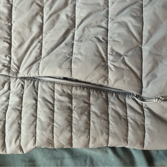 Grey Light Weight North Face Jacket - Picture 5 of 5